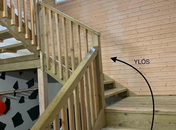 Vaeltajankulma H6 Ylläsjärvi